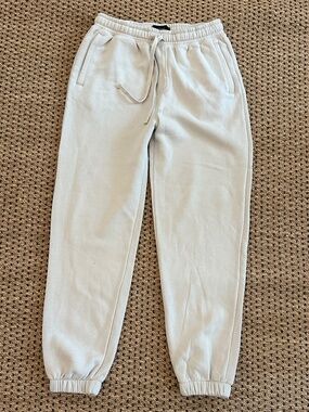 NWT Cotton On Baggy Cuffed Track Pants in Bone - Size S